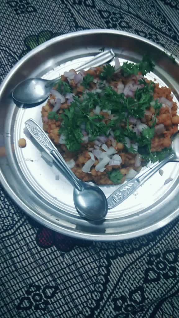 @geethikaammmu