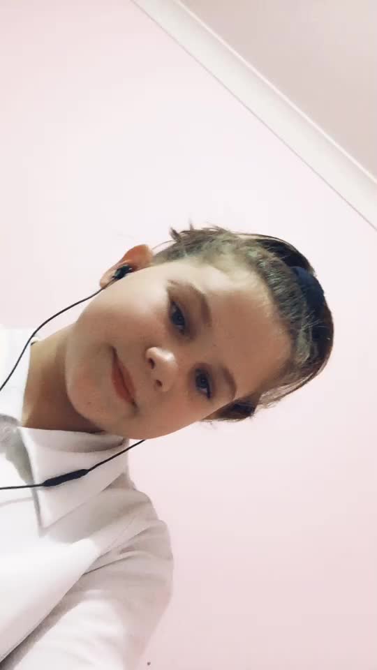 @Claire Halpin🤪💘