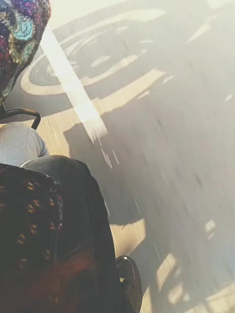 @Riya_