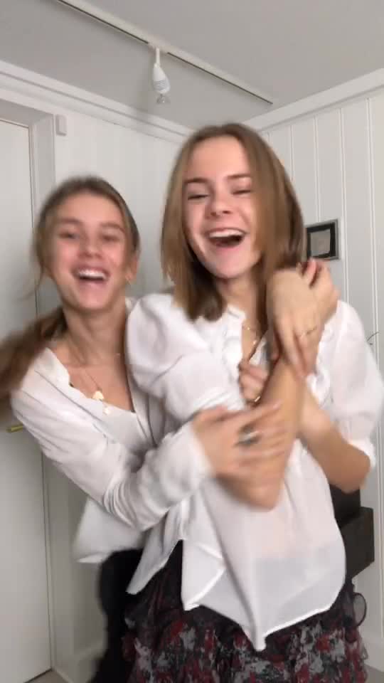 @🍀Isabella & Filippa🍀