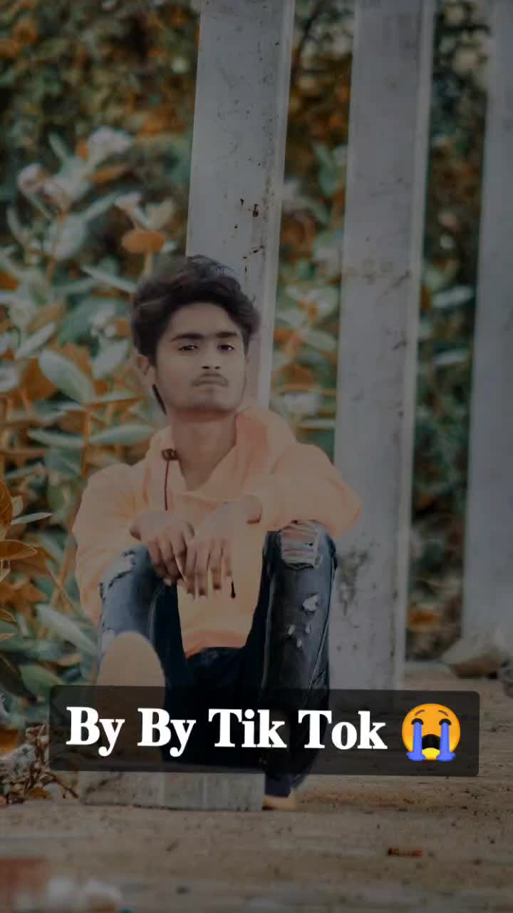 @Alone but Happy😃