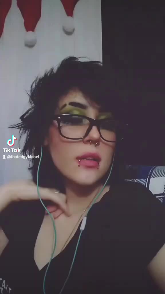 @💣Sel💣