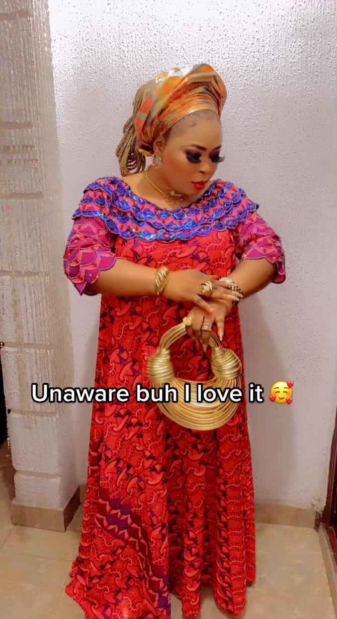 @Darasimigold OnkoShege 👙