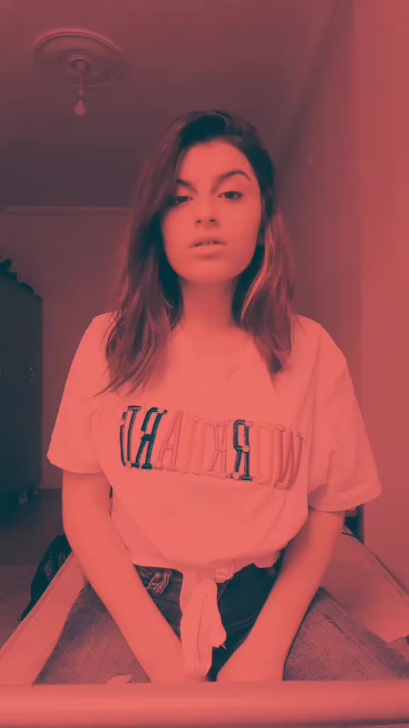 @B&uuml;şra Diktaş 💋