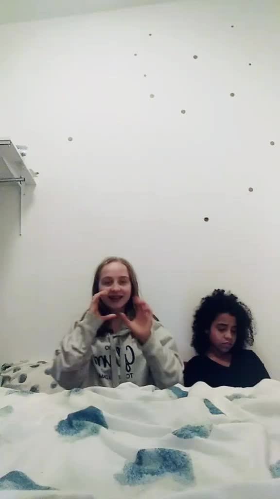 @Esmee