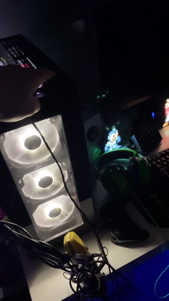 @Milachop on Twitch