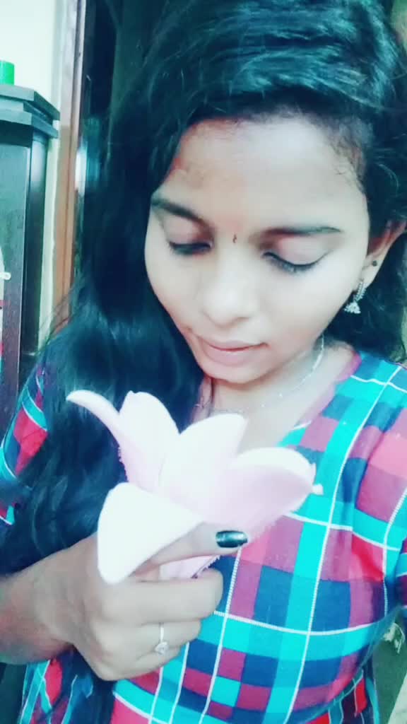 @single ponnu 143