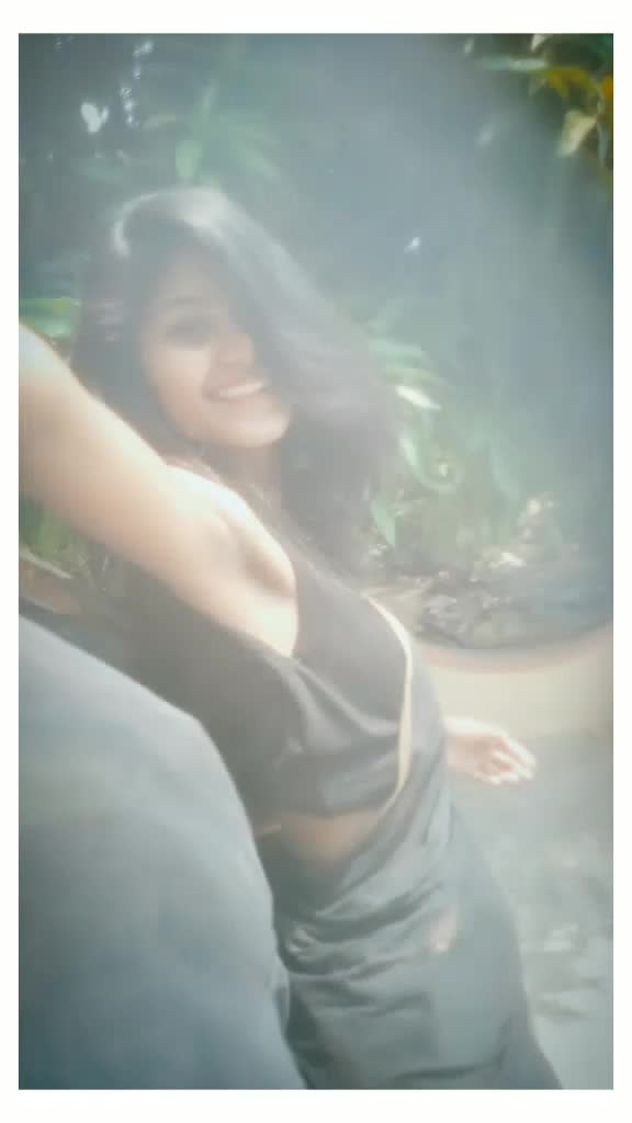 @Sravyaanand