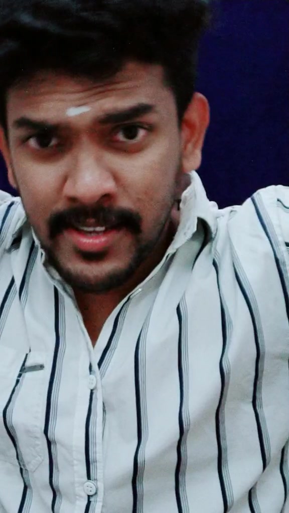 @ഉണ്ണി™ 😎