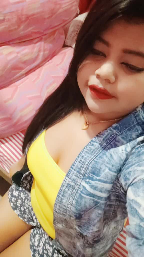@sweet esha😘😘