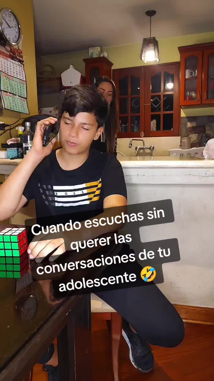 @Mama Latina Moderna