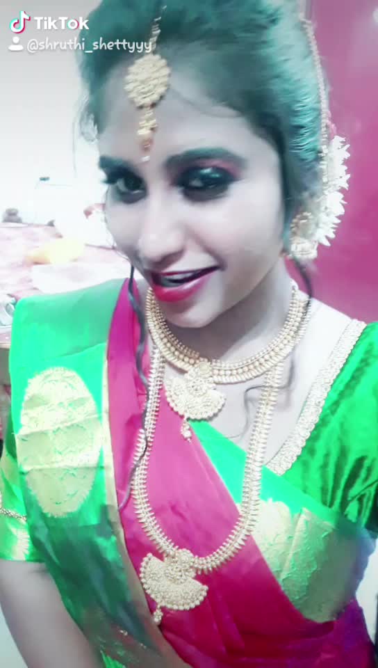 @Shruuu:)