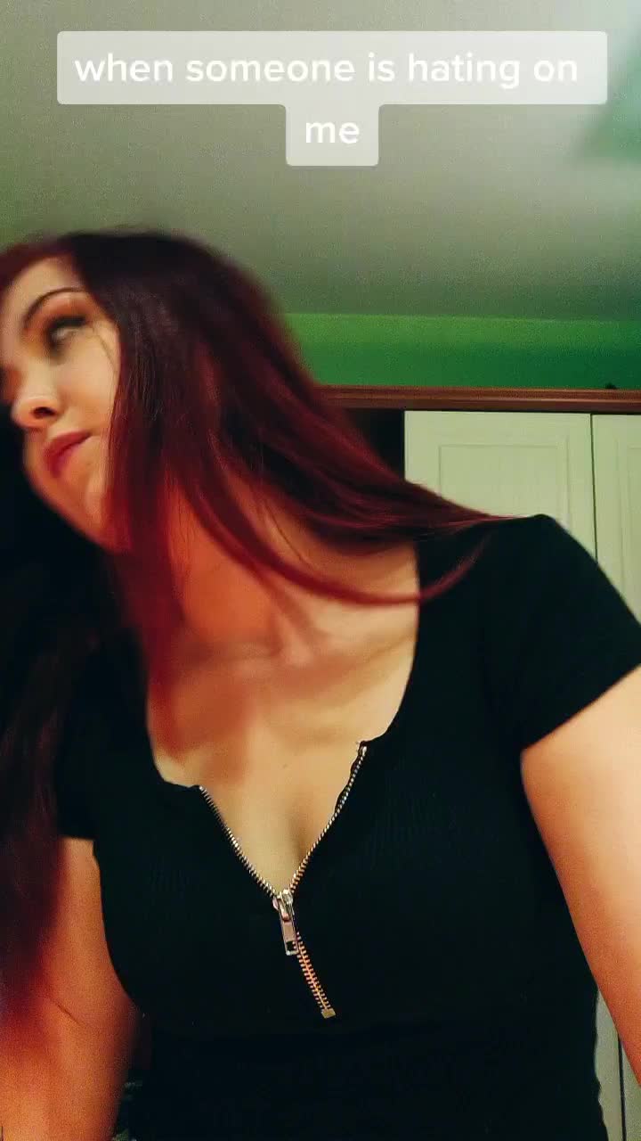 @Sophieschka_