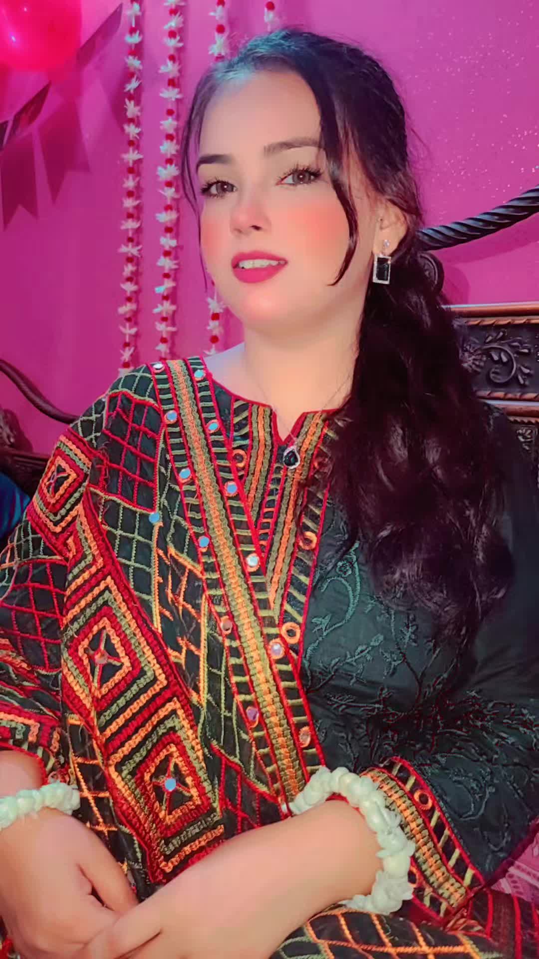 @Chulbuli Ladki