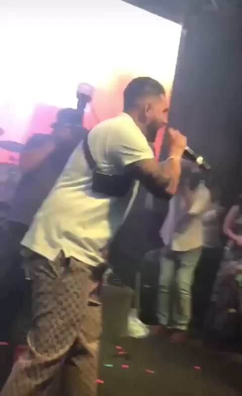 @Hxzzyhere🩵