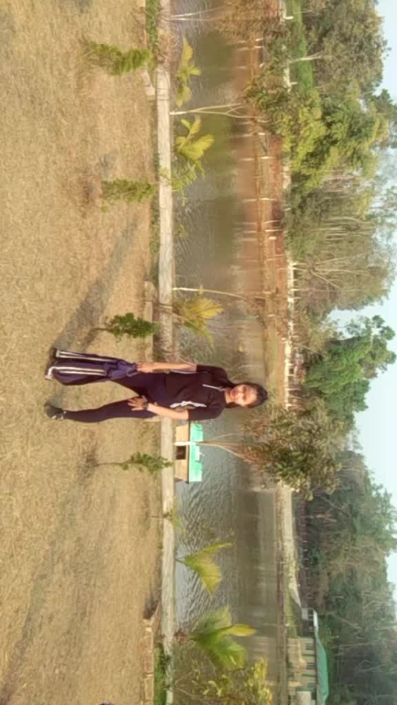 @Larii Lamin