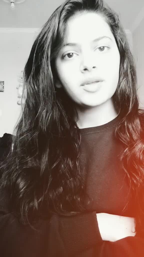 @👑 ANANYA JAMWAL👑