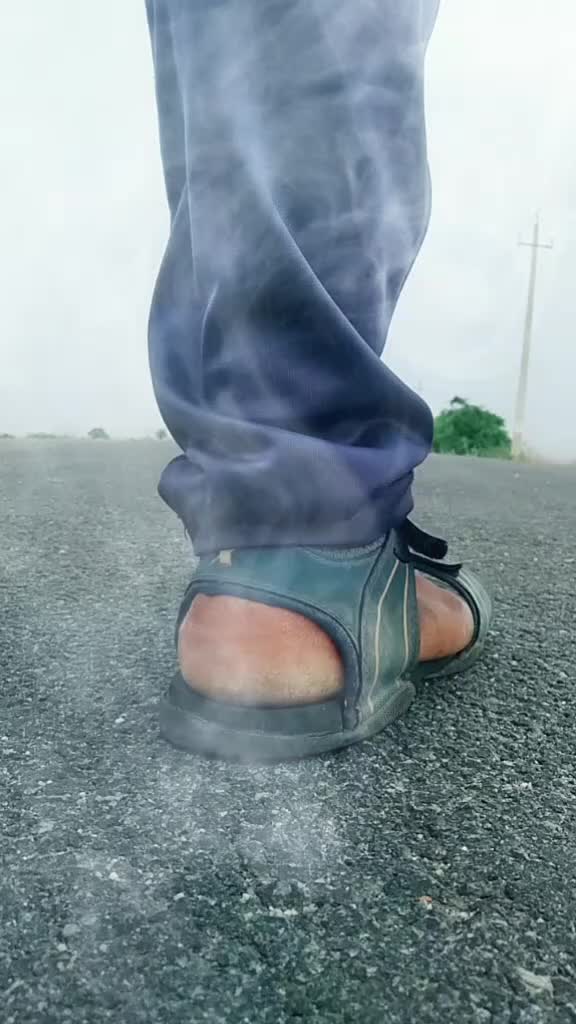 @.................