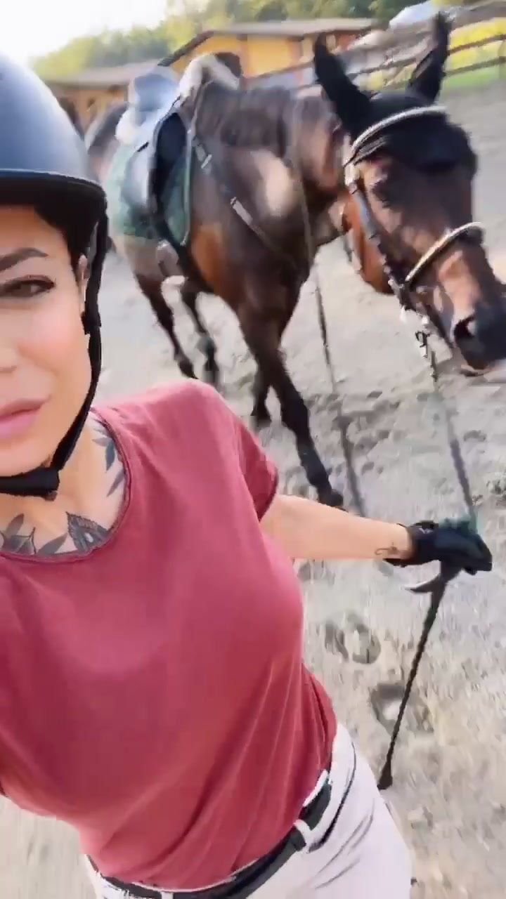 @Adriana Cammarata