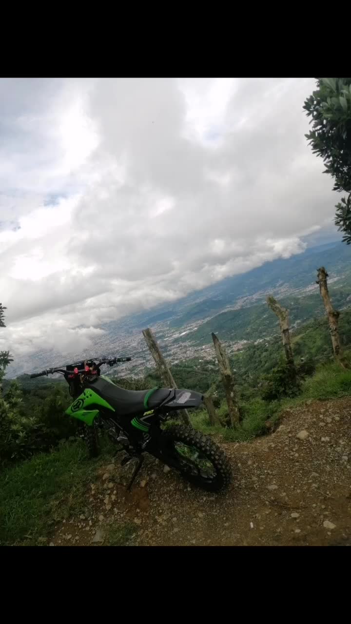 @Carlos Leonardo Vill