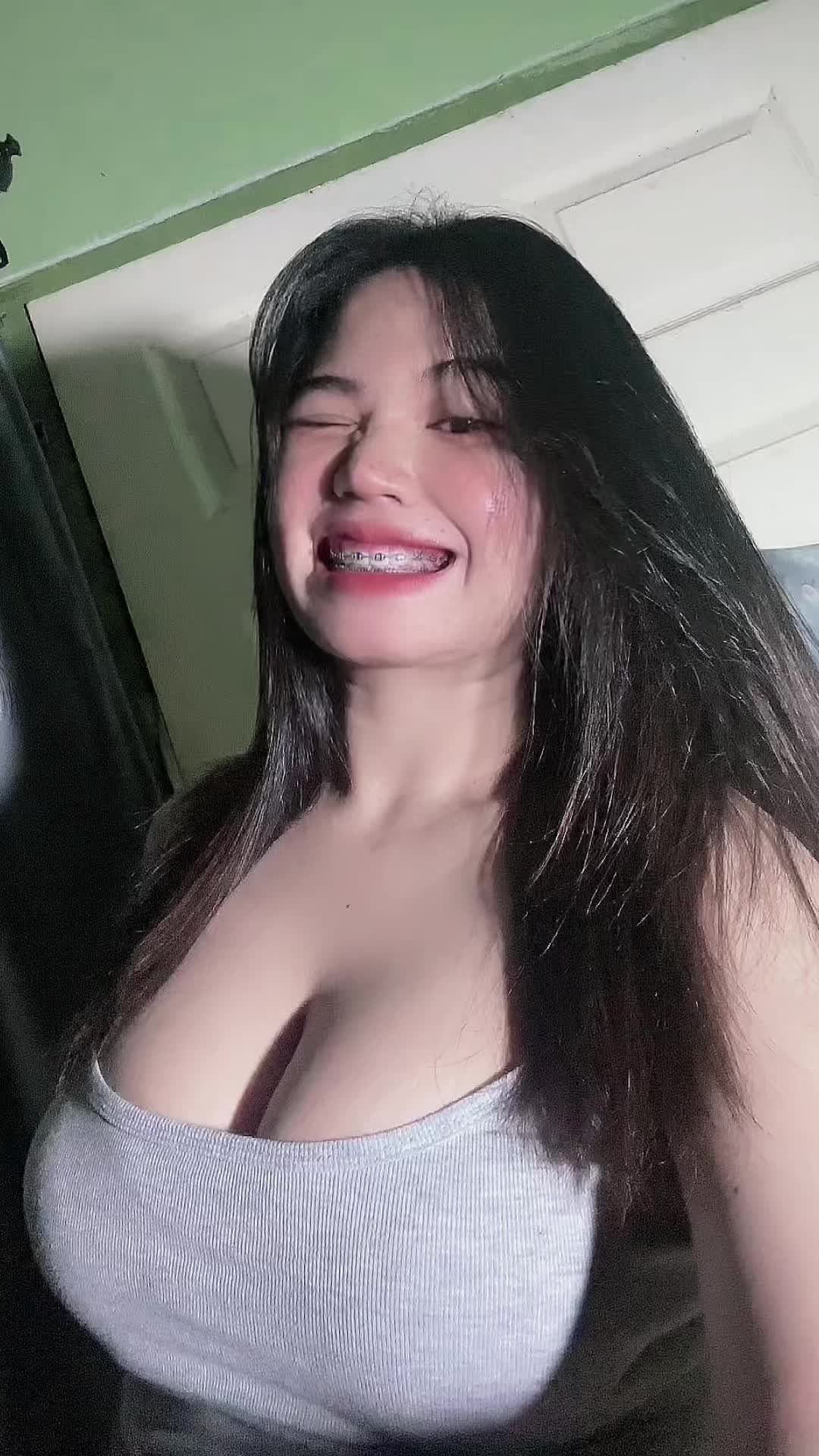 @สีครีม