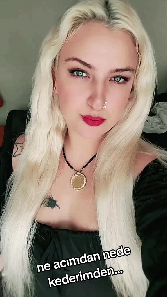 @aleyyyna