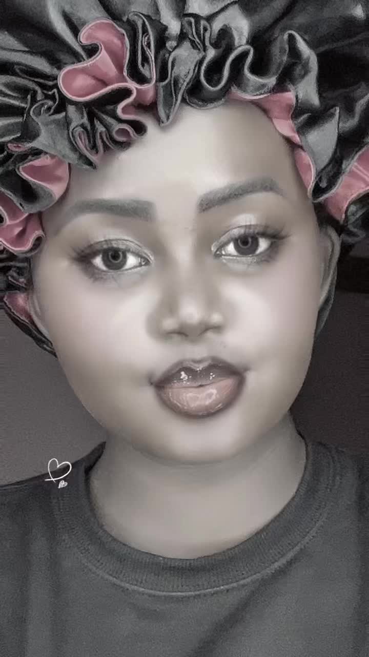 @👩🏾&zwj;🦰Lola Danny👩🏾&zwj;🦰