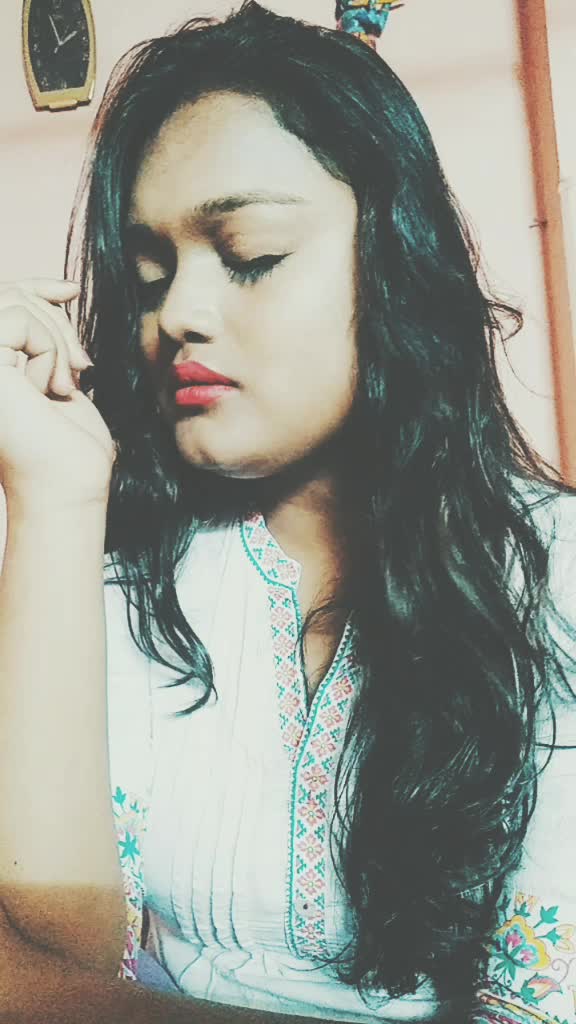 @👸Moutrisha Naskar