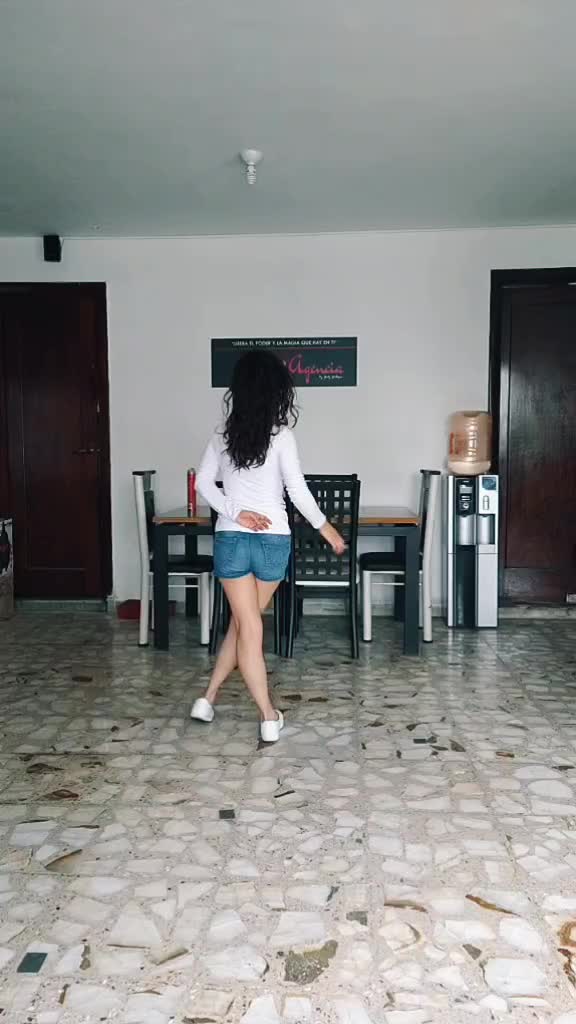 @Elisa L. Vázquez