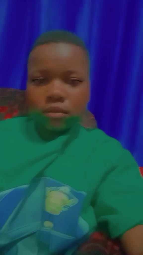 @veequeen