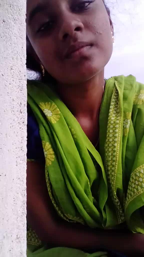 @menaka qt