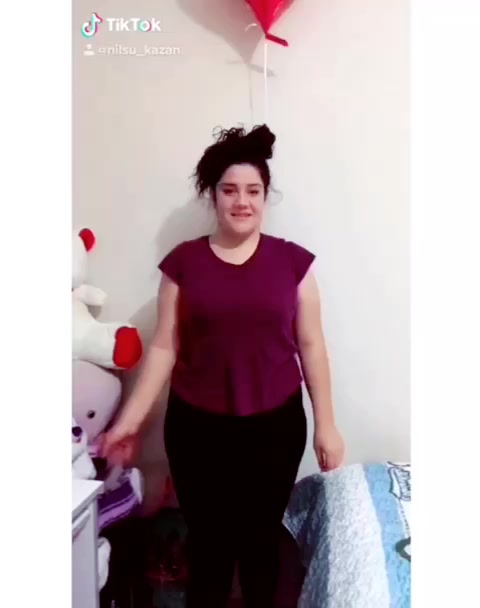 @Emoş