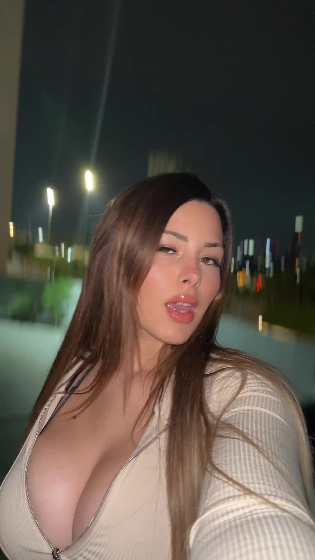 @Adriana olivarez