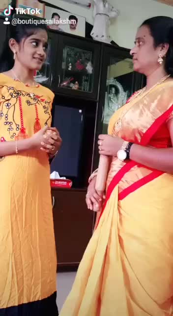 @😍RAMYA RAJYAM🌹