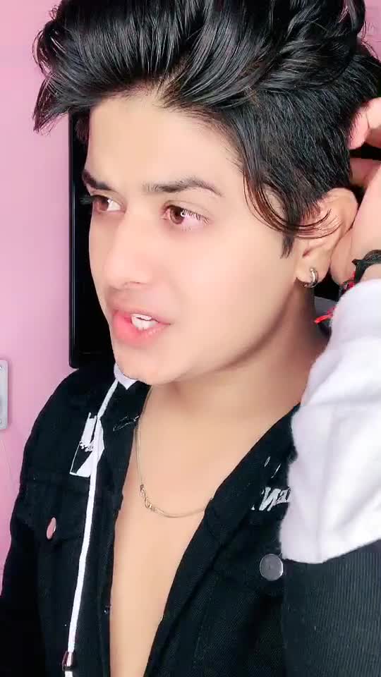 @Sanskar singh❣️