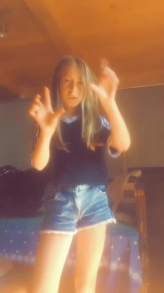 @annaelettra