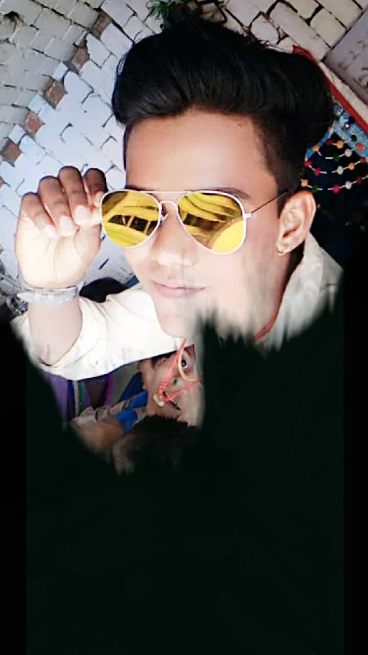 @I am single 😎
