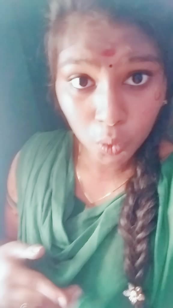 @BHUVi💕
