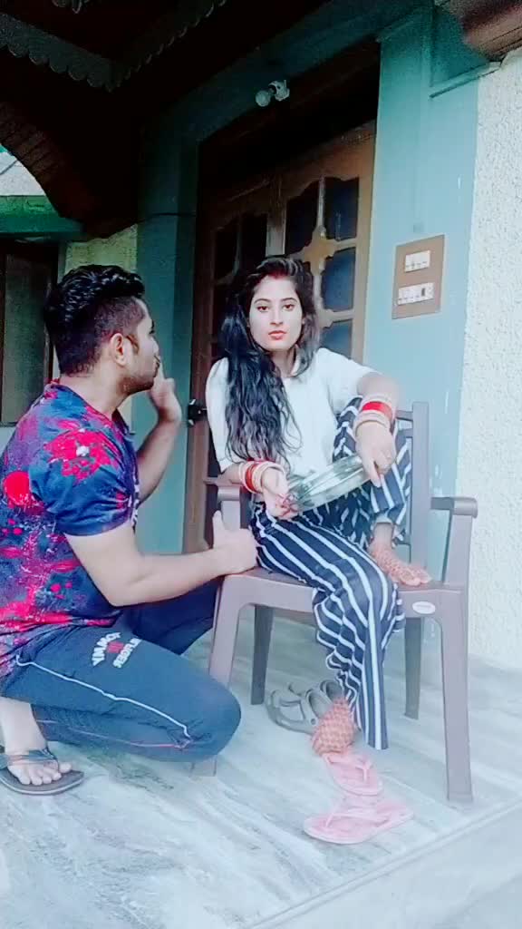 @lovebirds😍❤😘
