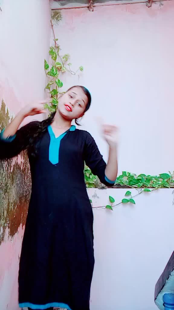 @Cute girl bini