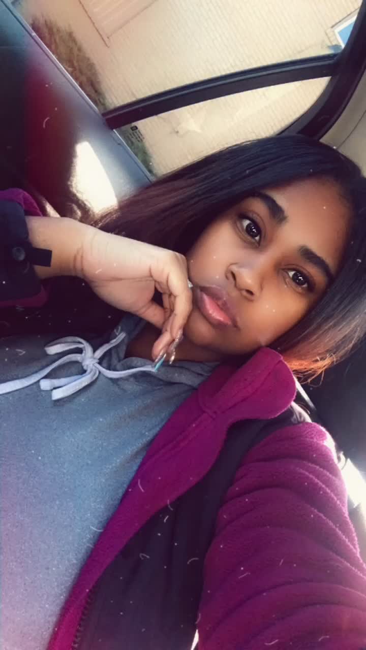 @NiNA❤️