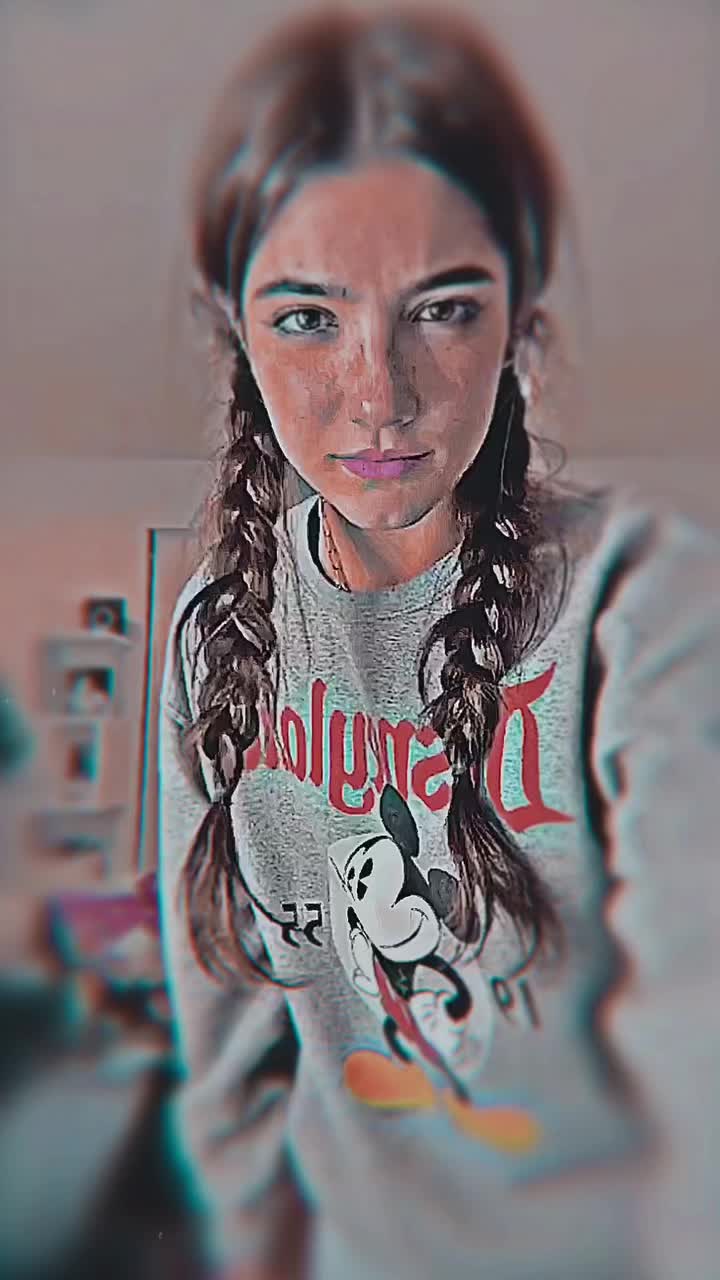 @<3