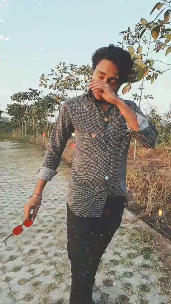 @Paras_makwana