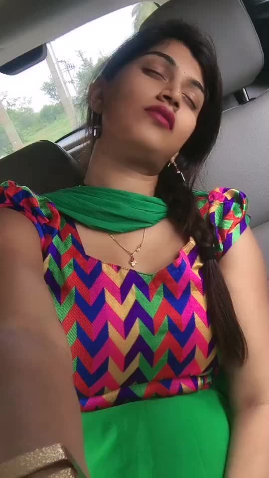 @navya gowda