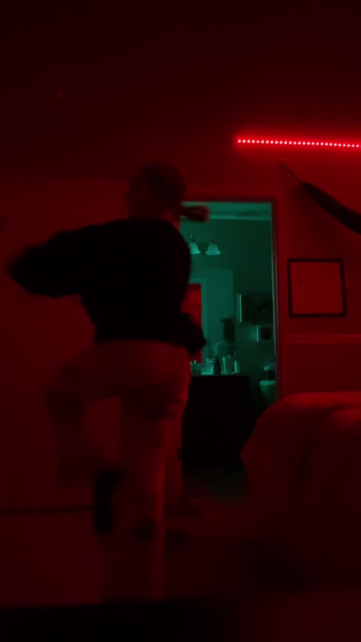 @lily