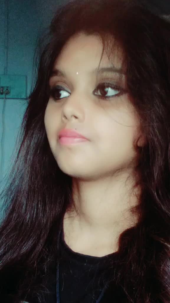 @keerthi_tamil_ponnu