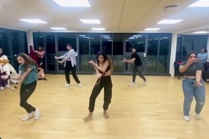 @Vibes (UoL Indian Dance Soc)