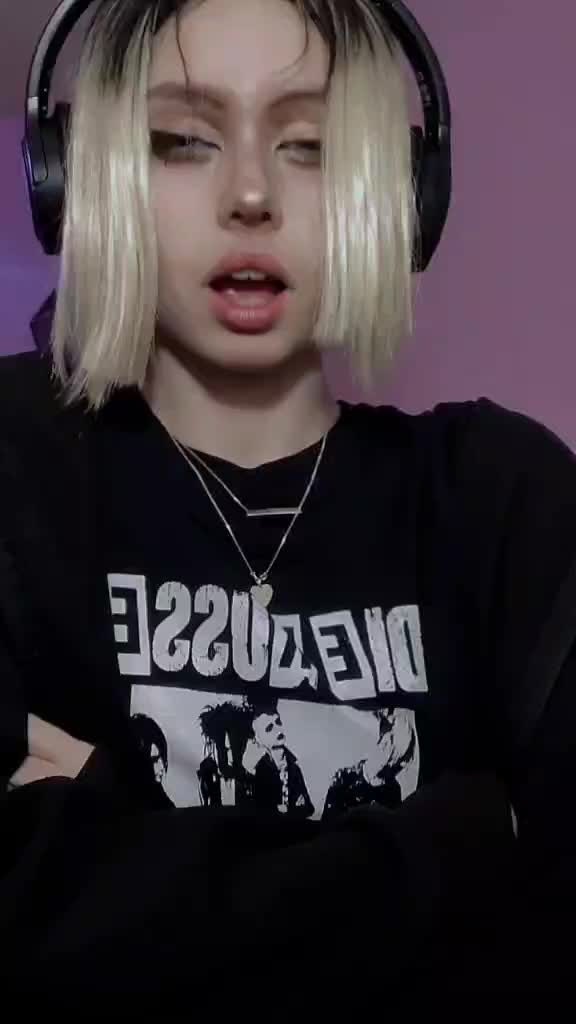 @zombii