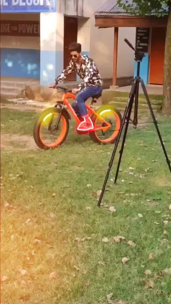 @Shahrukh khan ⭐