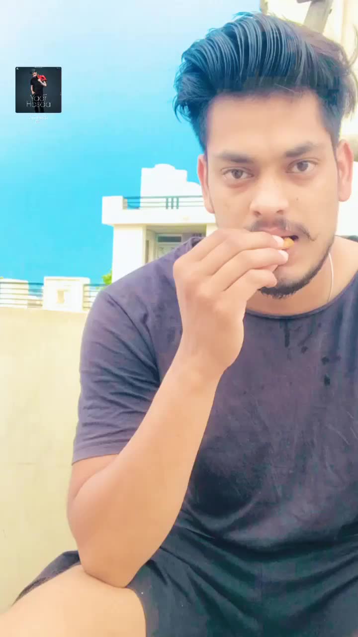 @किशन वर्मा😎